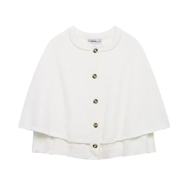 Elegantes Strickcape mit Knopfleiste