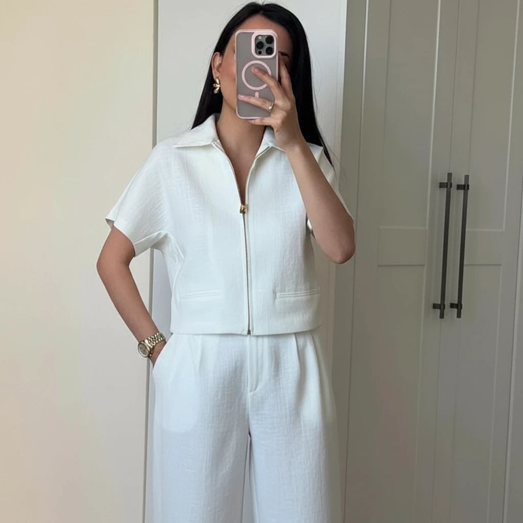 Schlichte Jacke mit Reißverschluss und verschiedenen Farben