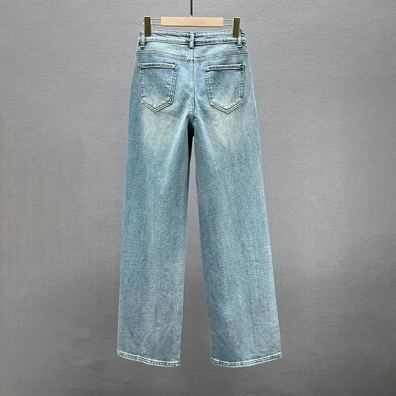 Jeans mit glitzernden Strass-Akzenten