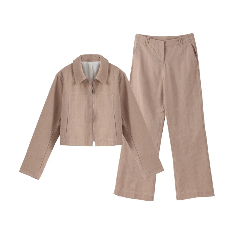 Chic & Crop: Business-Casual Leinen-Zweiteiler in Natur-Beige