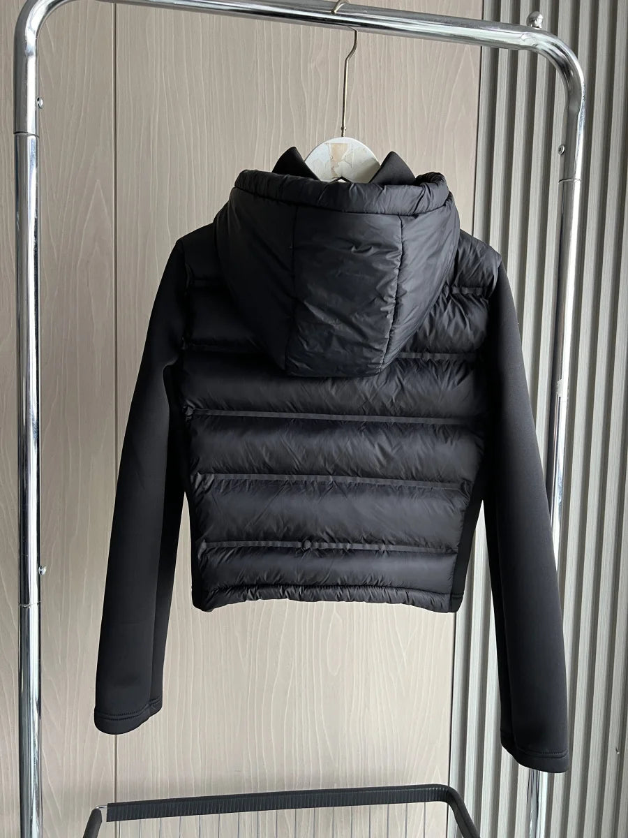 Schwarze Hybrid-Steppjacke mit Kapuze