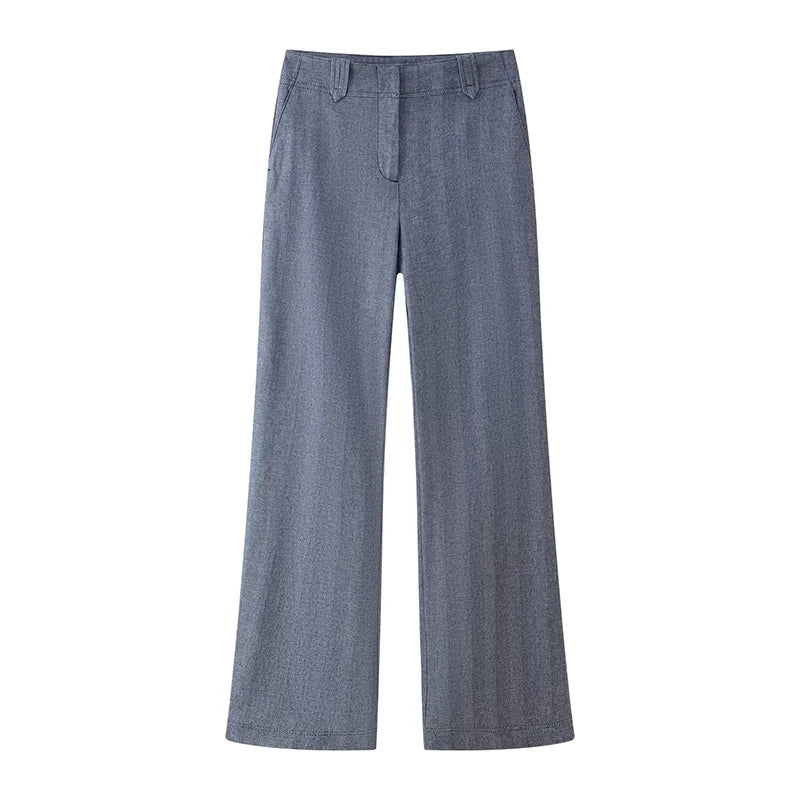 Chic & Crop: Business-Casual Leinen-Zweiteiler in Natur-Beige